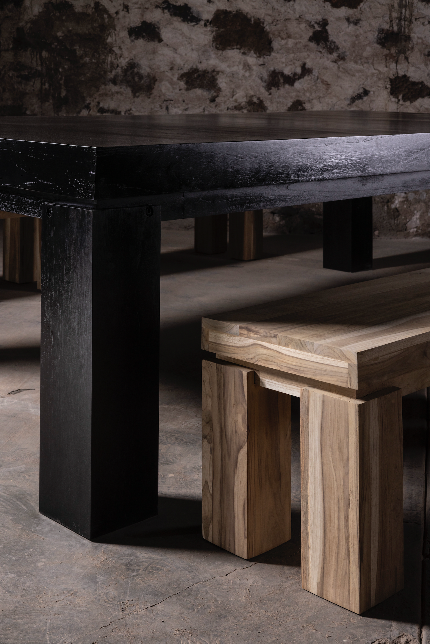 Mesa de comedor/ping pong y bancos de teca negra