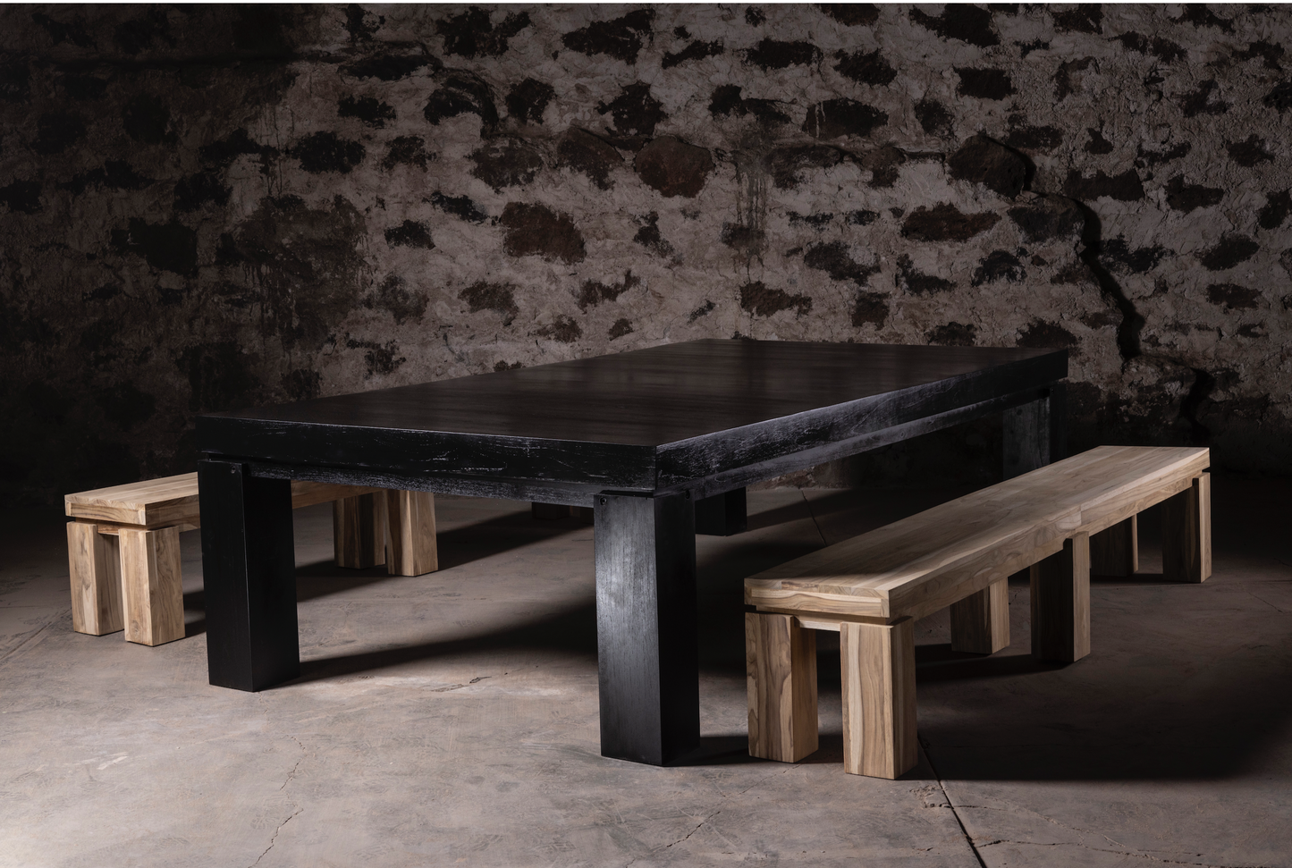 Mesa de comedor/ping pong y bancos de teca negra