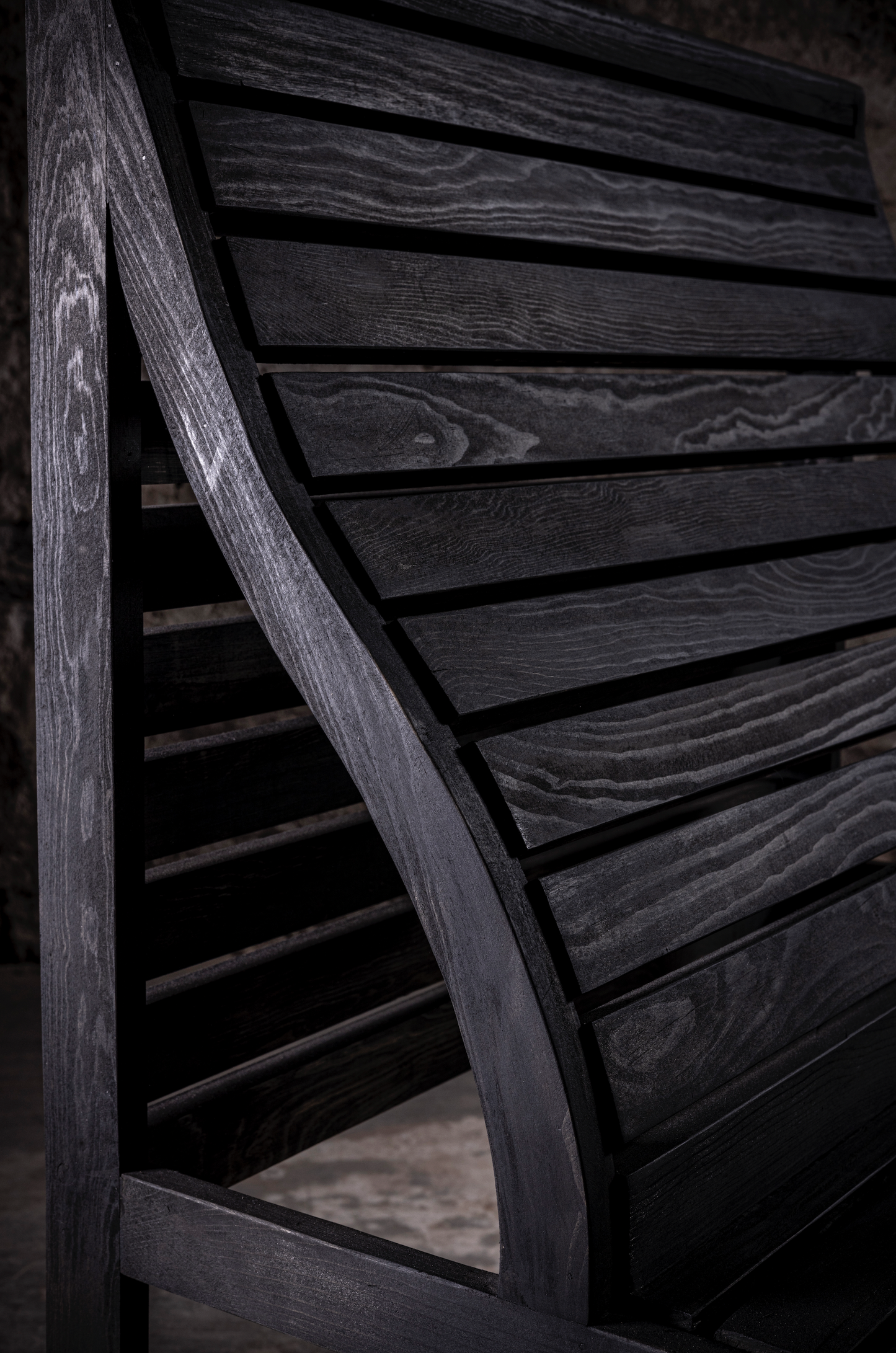 Sillón Pino Negro
