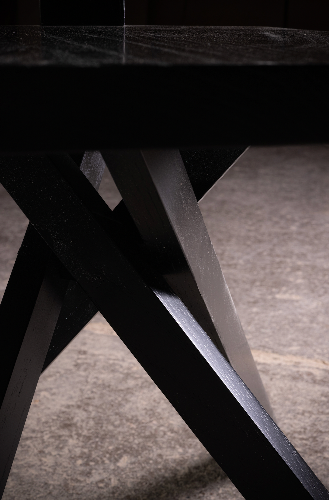 Miss. X Chair