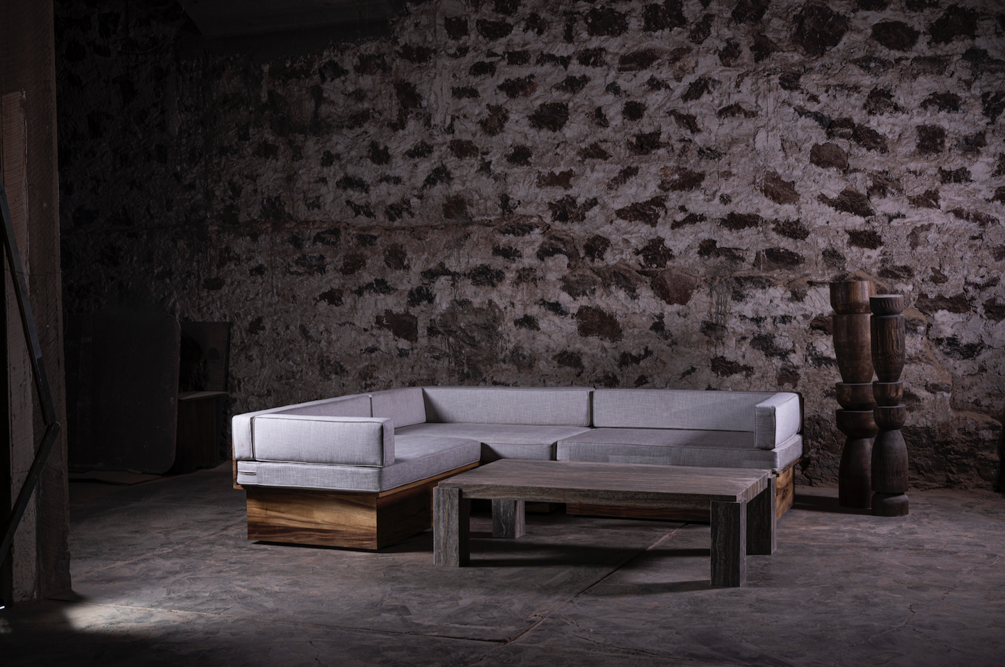 Parota L-Sectional Sofa