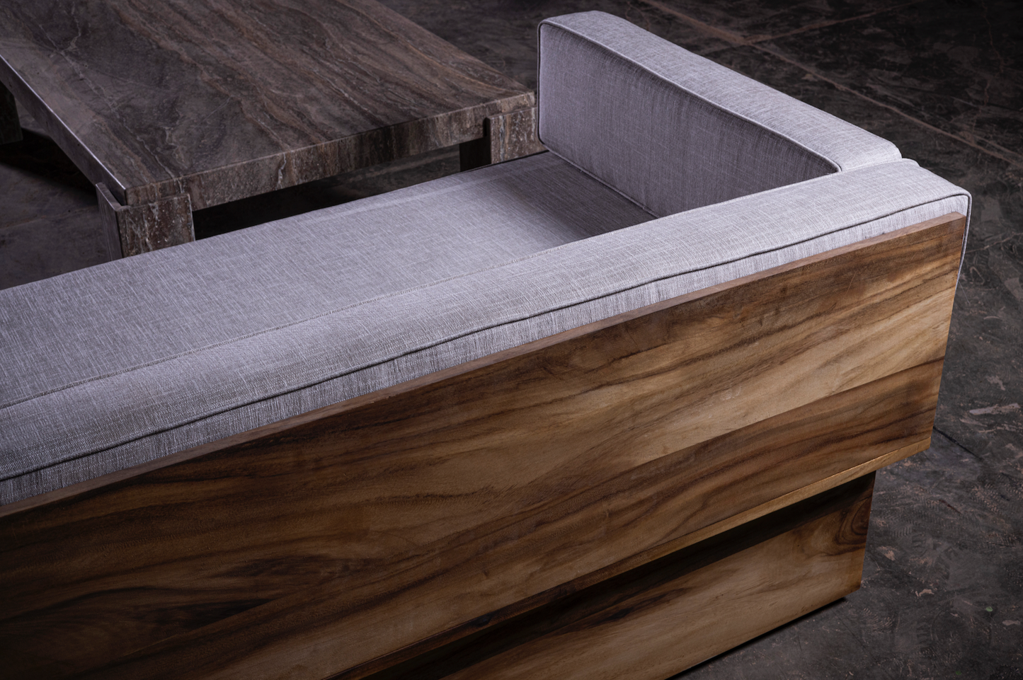 Parota L-Sectional Sofa