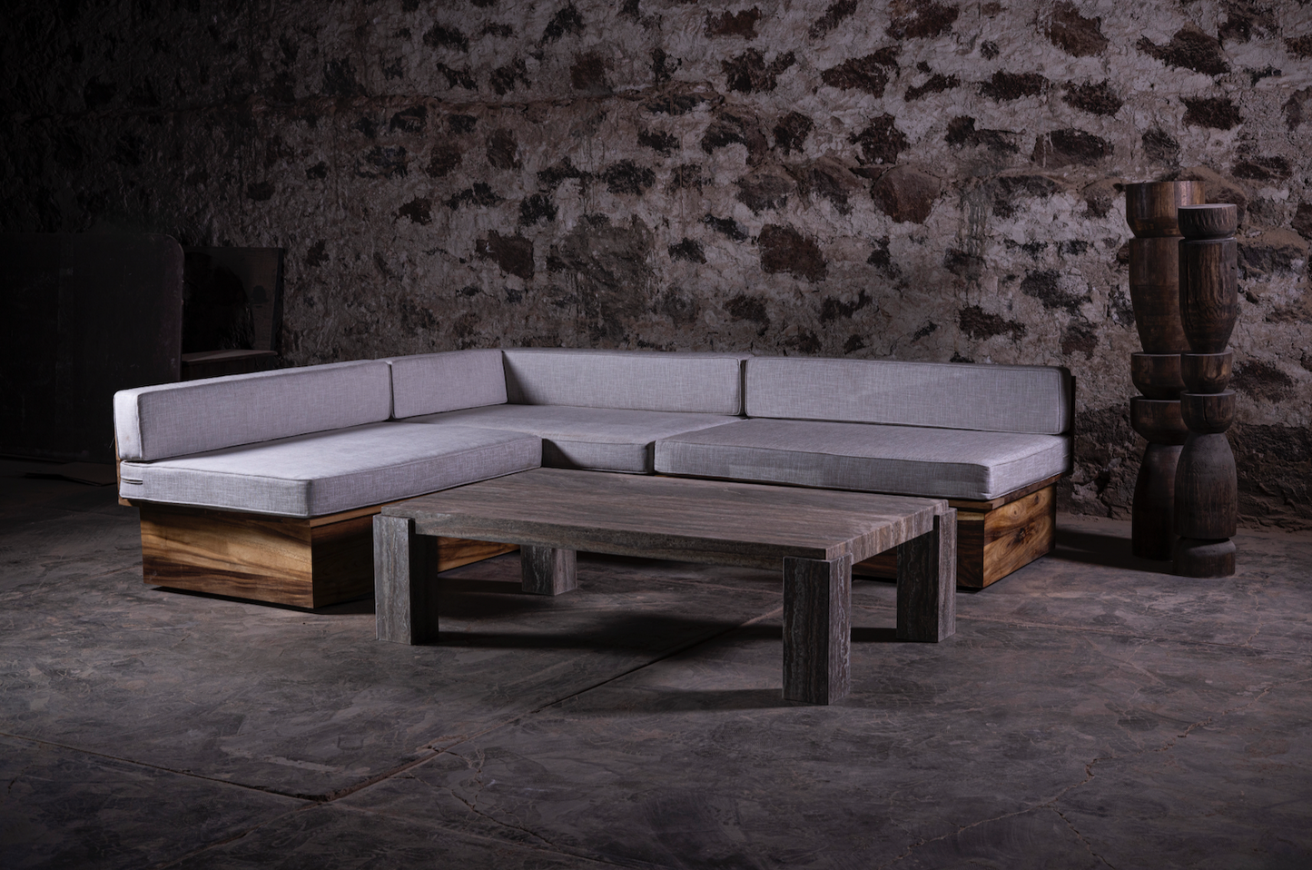 Parota L-Sectional Sofa