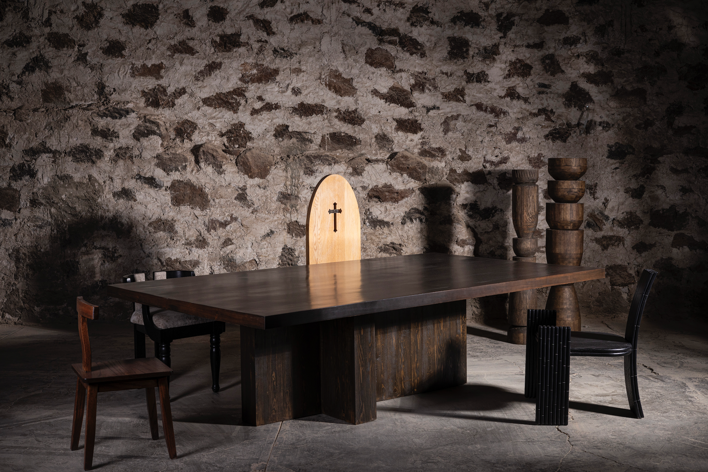 Mesa de ping pong/comedor convertible de pino oscuro