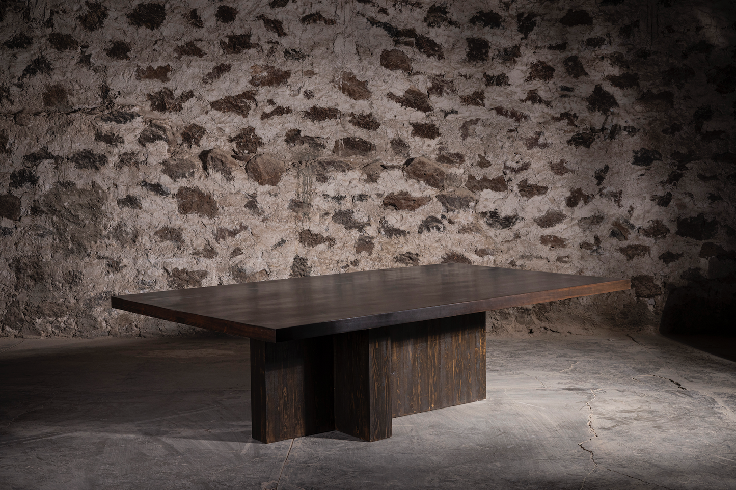 Mesa de ping pong/comedor convertible de pino oscuro