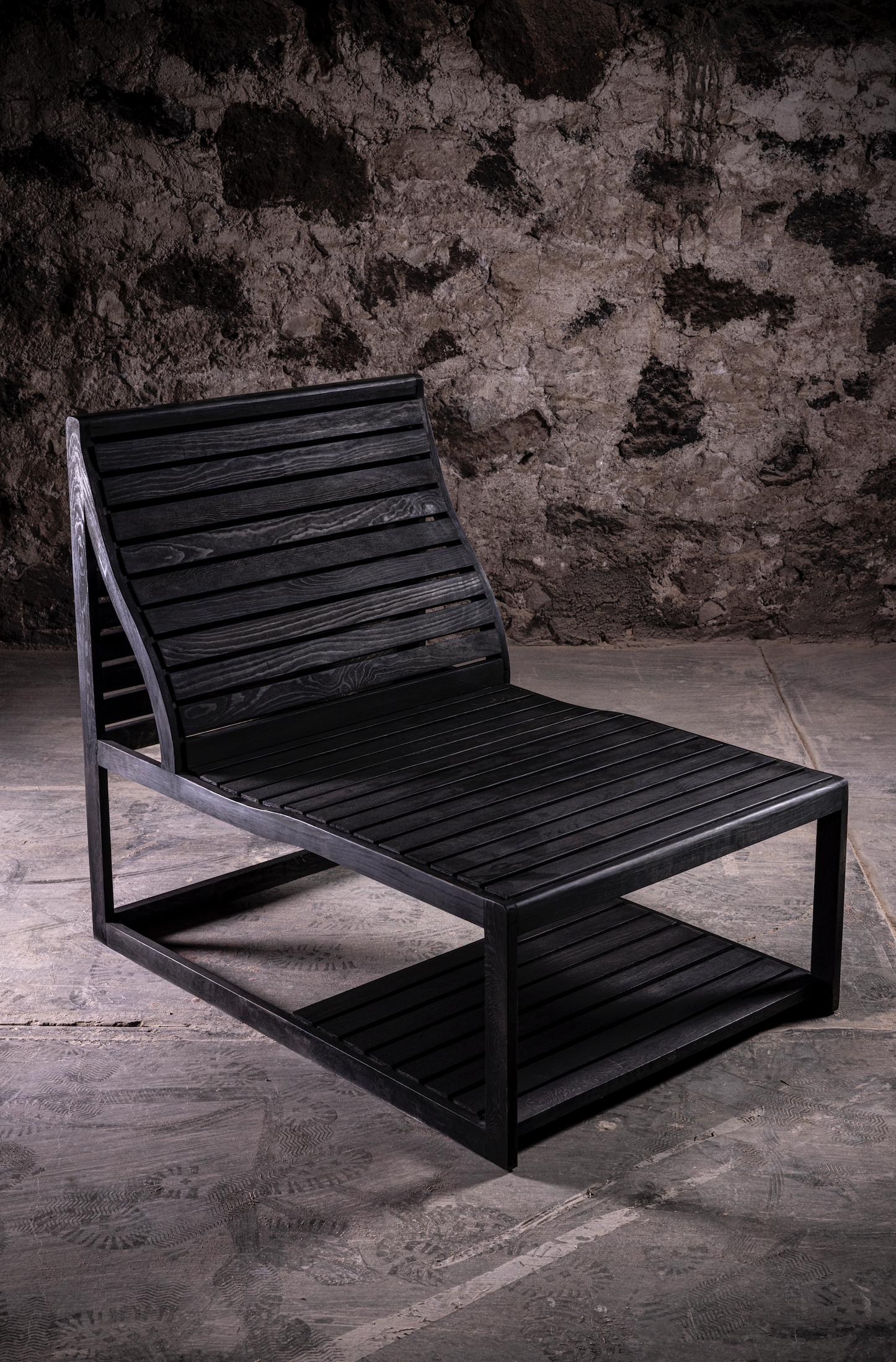 Sillón Pino Negro