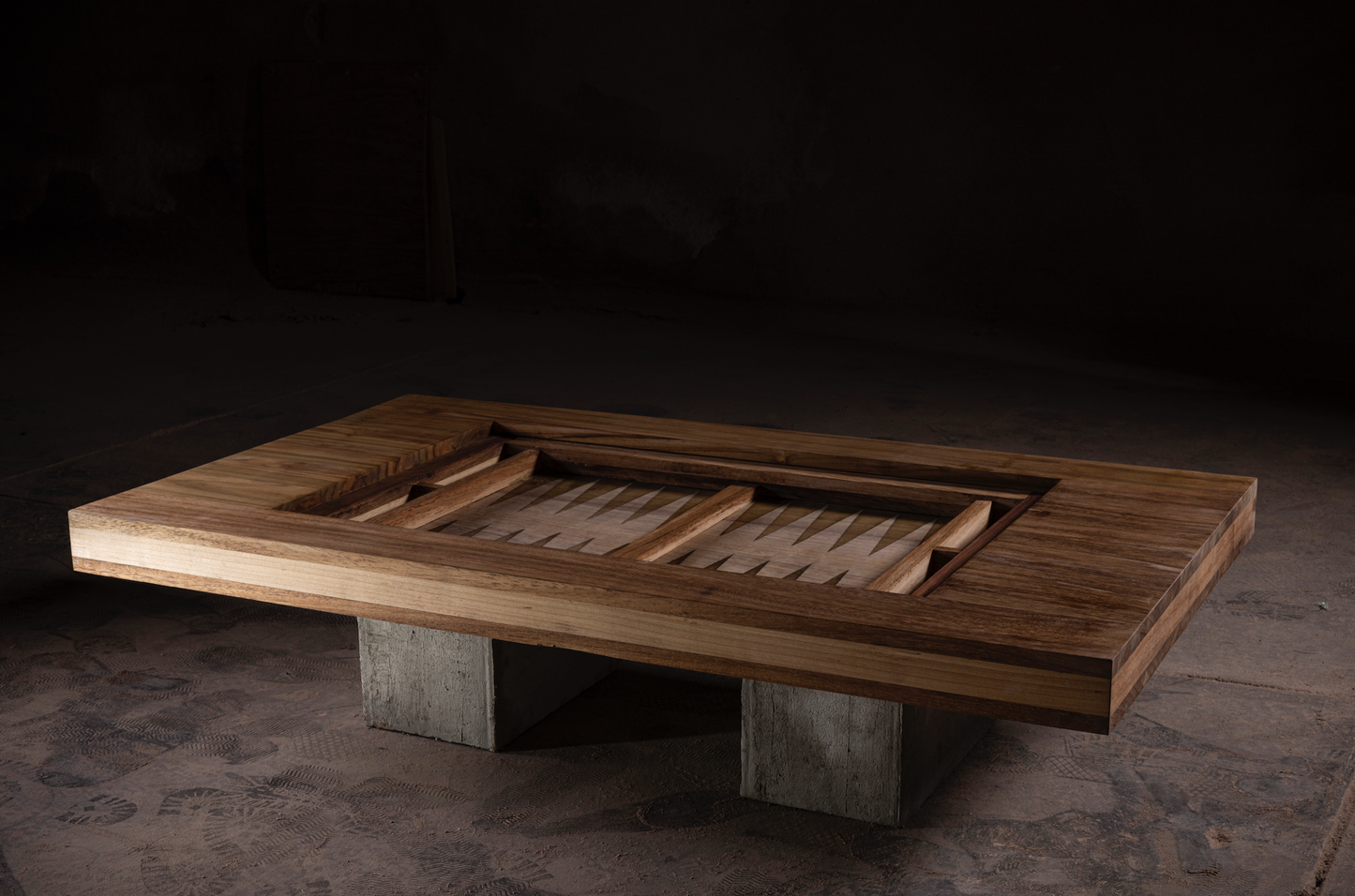 Solid Parota Backgammon Table