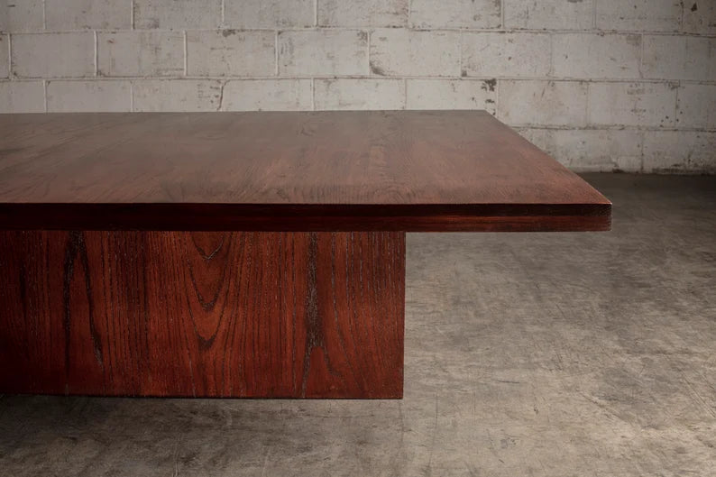 Mesa de centro cuadrada de roble marrón