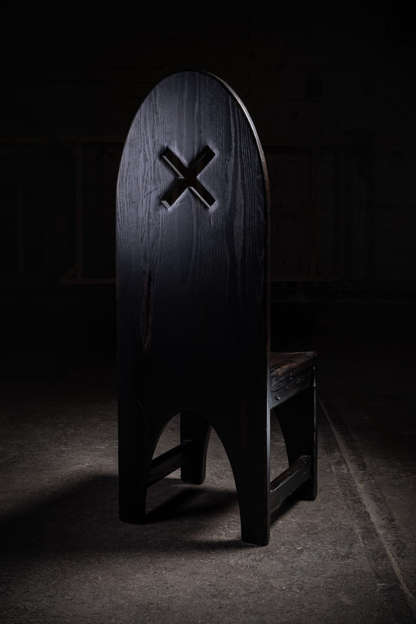 The X Chair