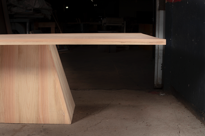 Brutal Natural Red Oak Dining Table