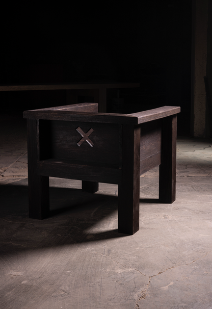 Tephra Lounge Chair