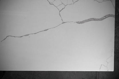 Mesa de comedor de cuarzo brutal